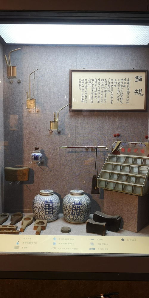 參觀天津古文化街里的民俗博物館,從天后宮到海河邊,可游覽半天