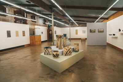 在澳大利亞吹著夏天的海風,抱考拉喂袋鼠,盡情擁抱大自然~