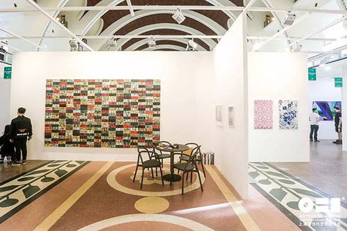 對話 關于art021 讓西方畫廊進來,讓本土畫廊前行