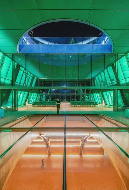 奧黛麗 艾瑪斯館 非對稱宗教建筑