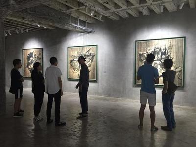 《控夢術》作品展亮相陌上畫廊，探索當代藝術的夢境維度